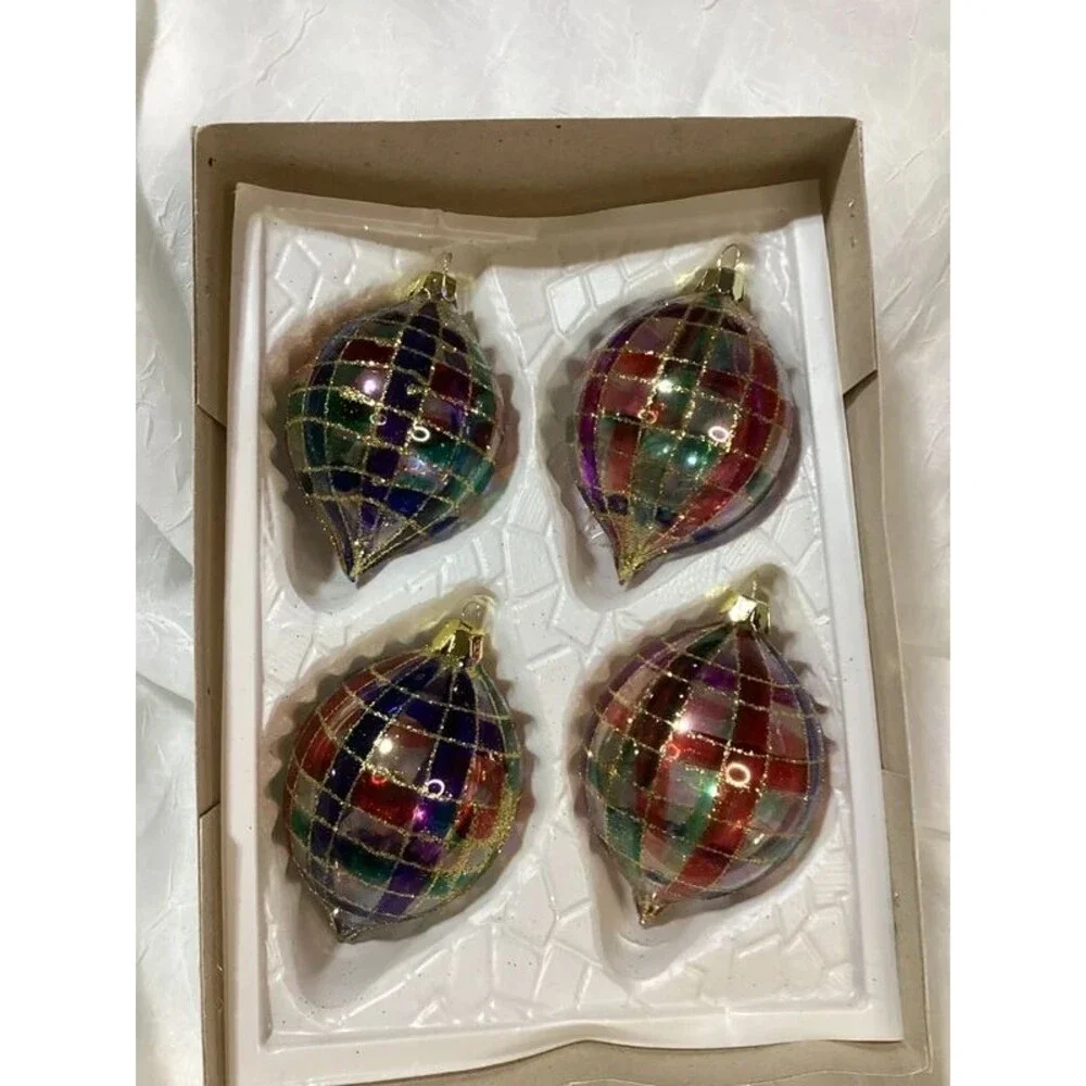Beautiful Glass Commodore Christmas Classic Ornaments Two Complete Boxes (8)